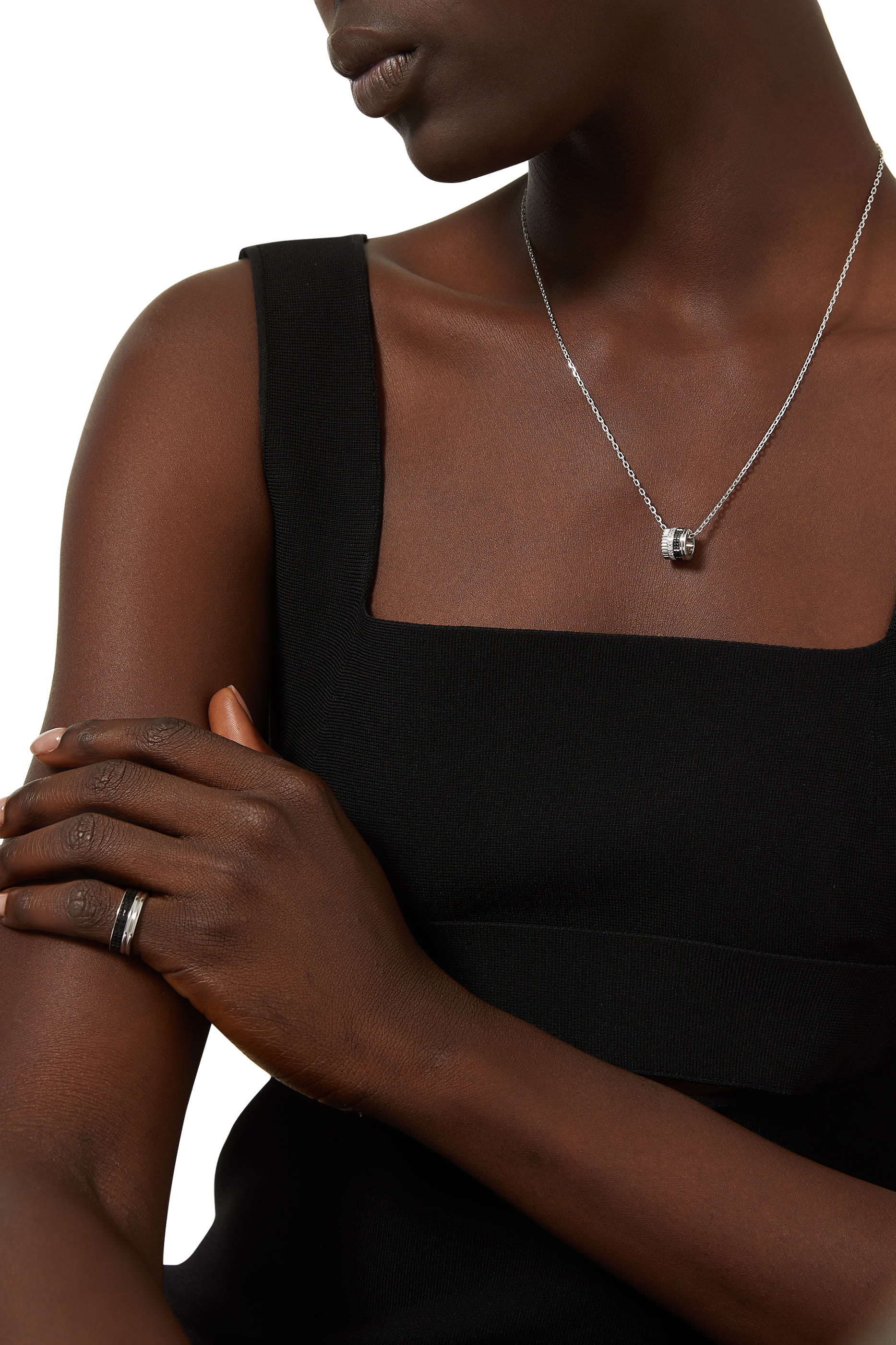 Quatre Necklace Black Edition