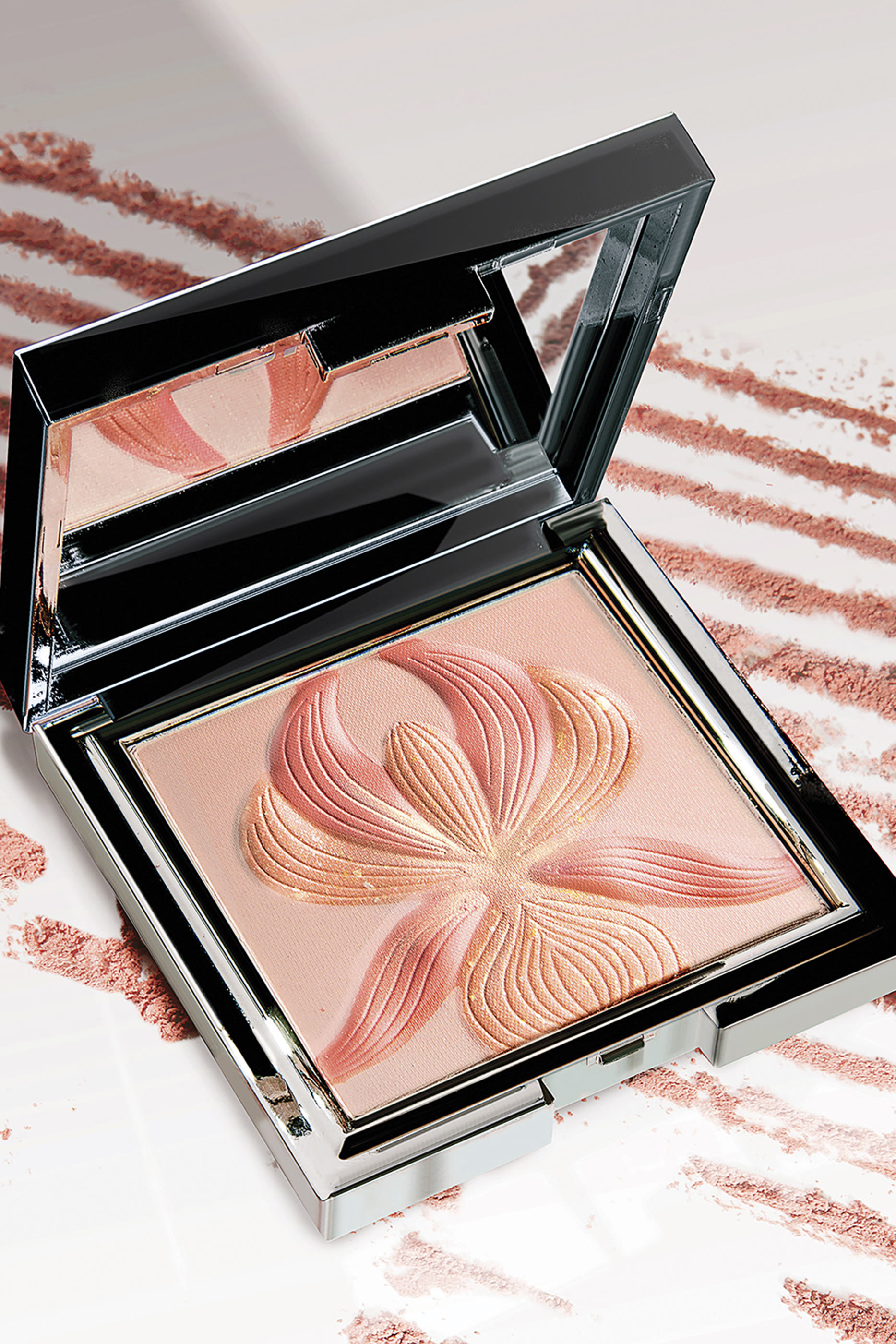 L'Orchid&eacute;e Highlighter Blush