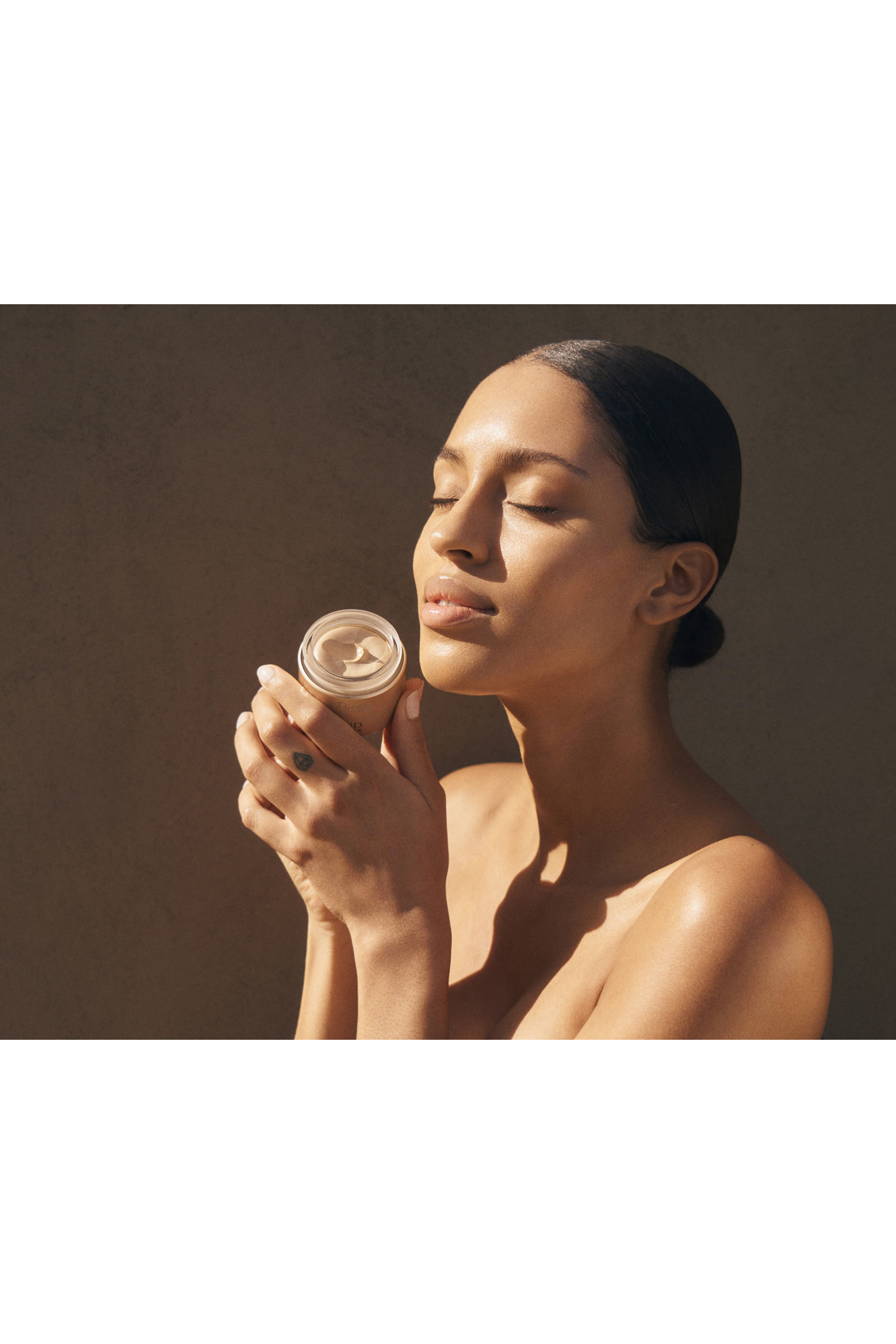 Diamond Cocoon Sheer Cream