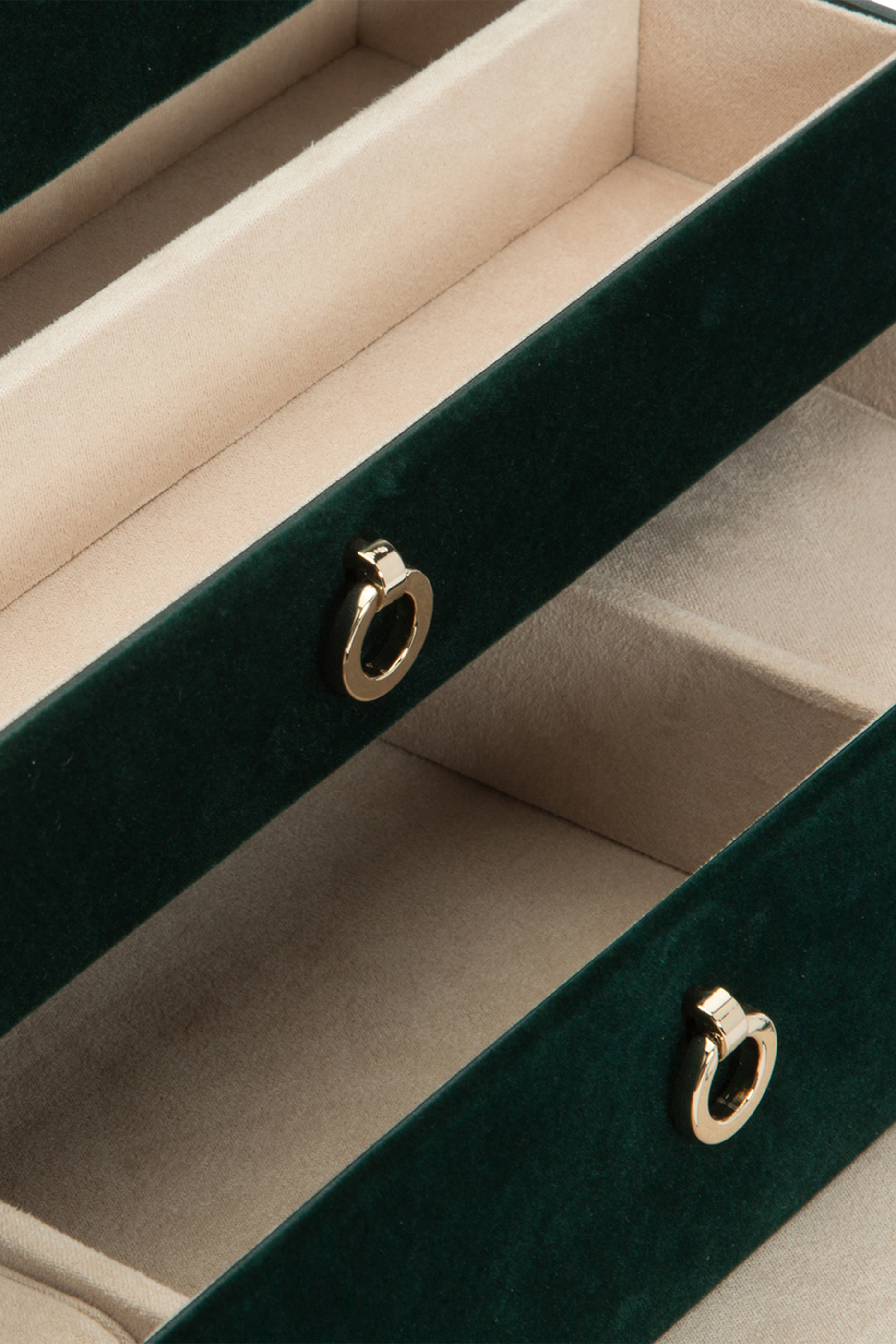 Zoe Medium Jewelry Box