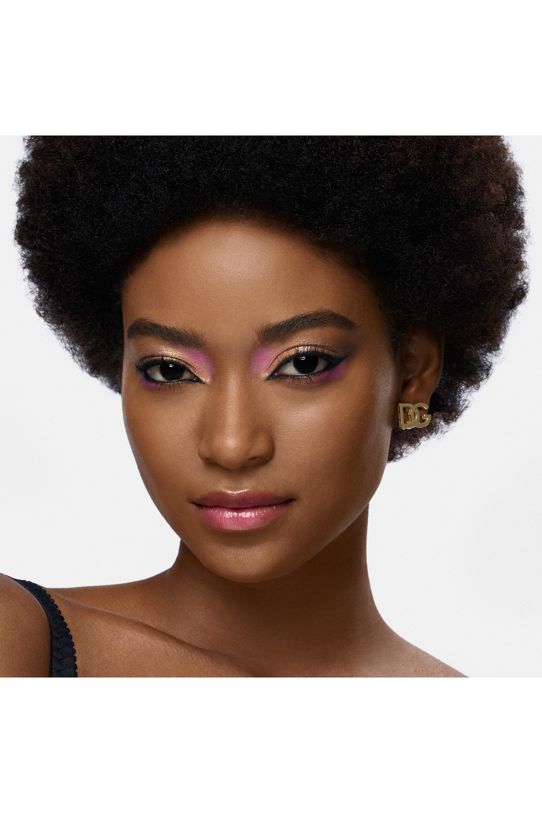 Eye Dare You! Multi Finish Eyes & Cheek Palette