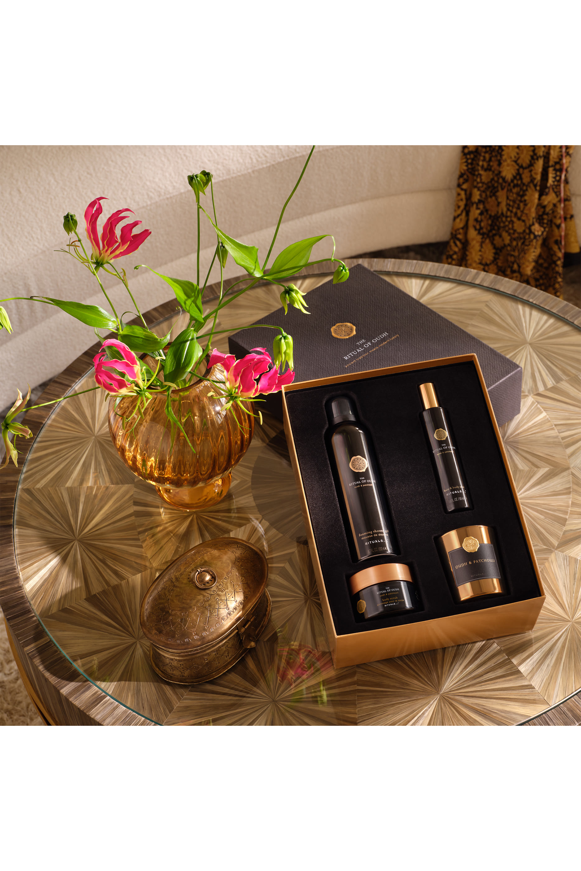 The Ritual of Oudh Gift Set Large