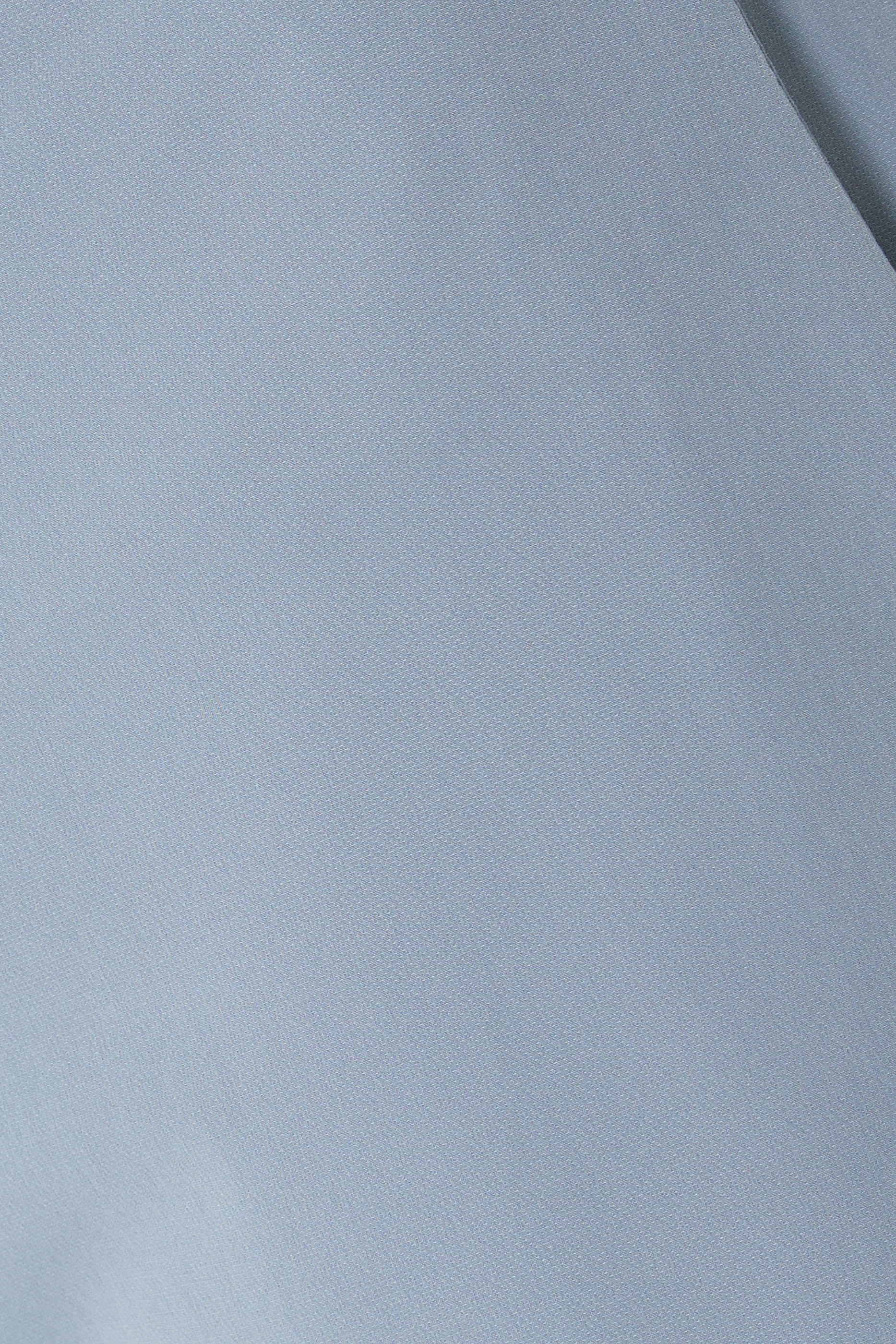  Slim-Fit Shorts in Water-Repellent Stretch Fabric