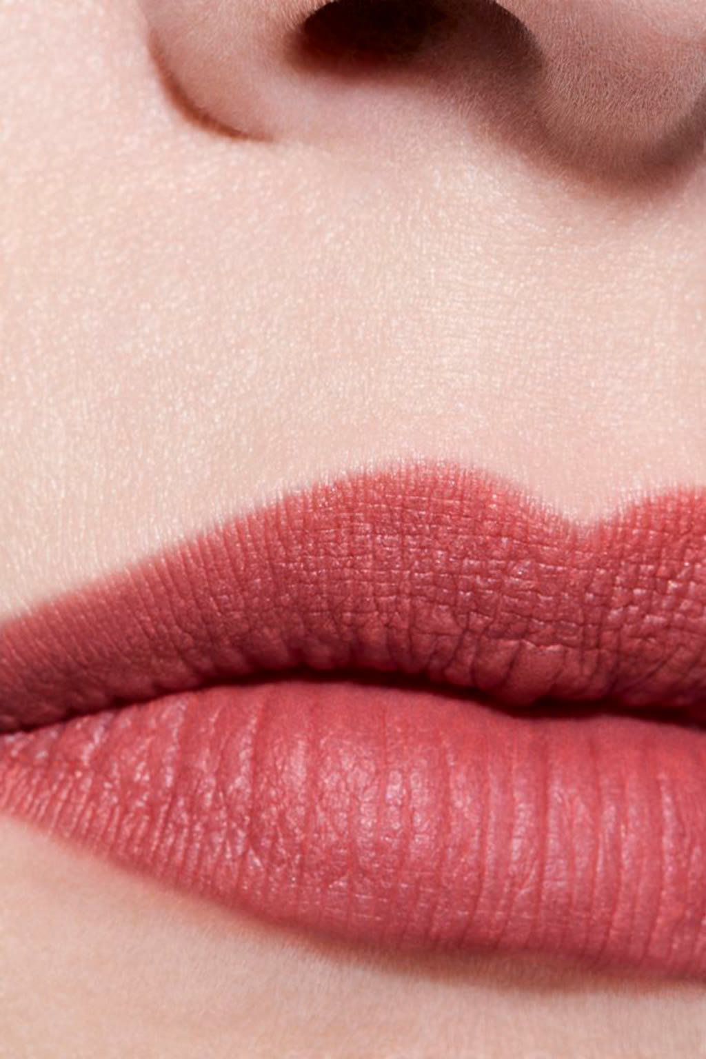 ROUGE ALLURE VELVET Luminous Matte Lip Colour