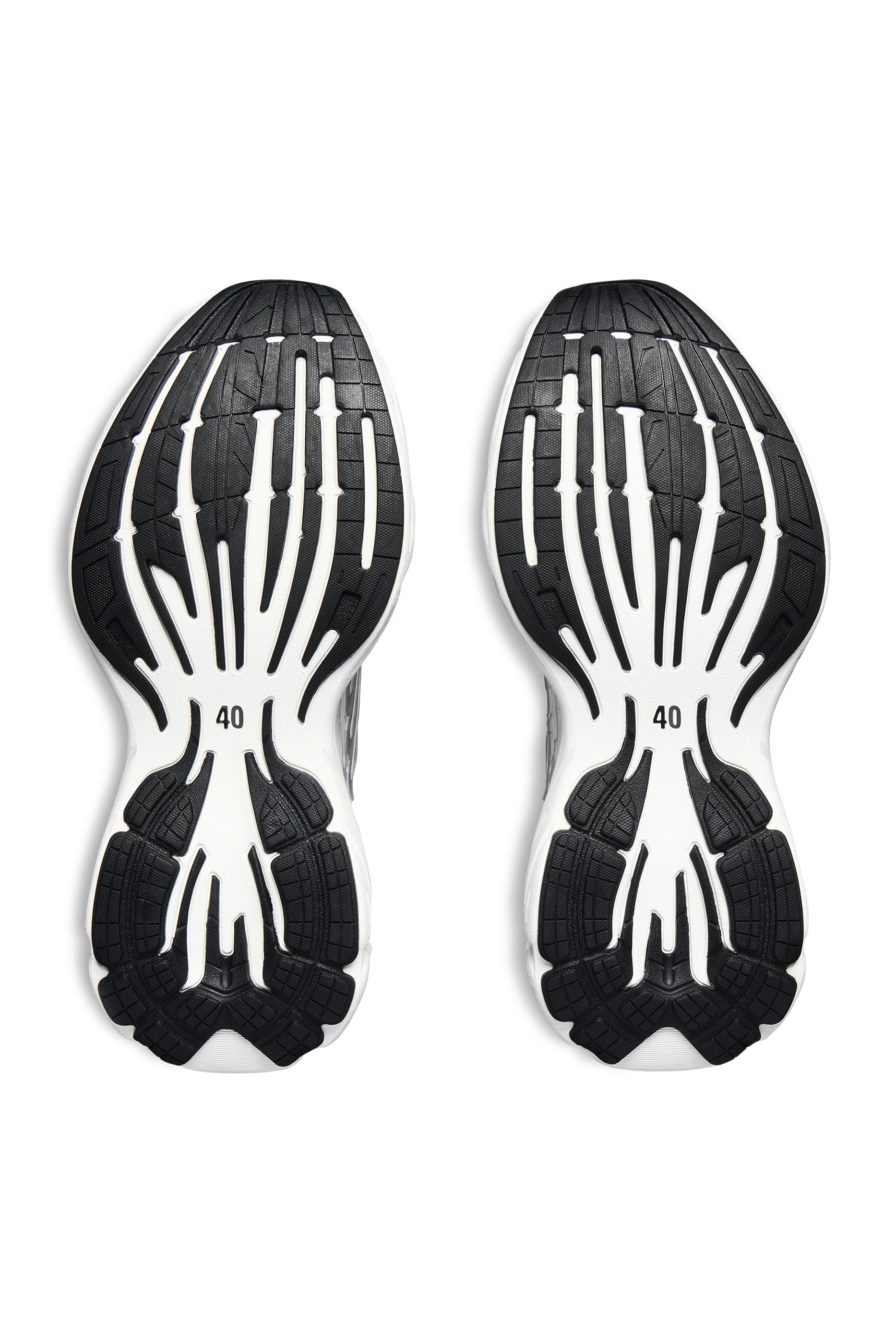 Monday Low Top Sneakers