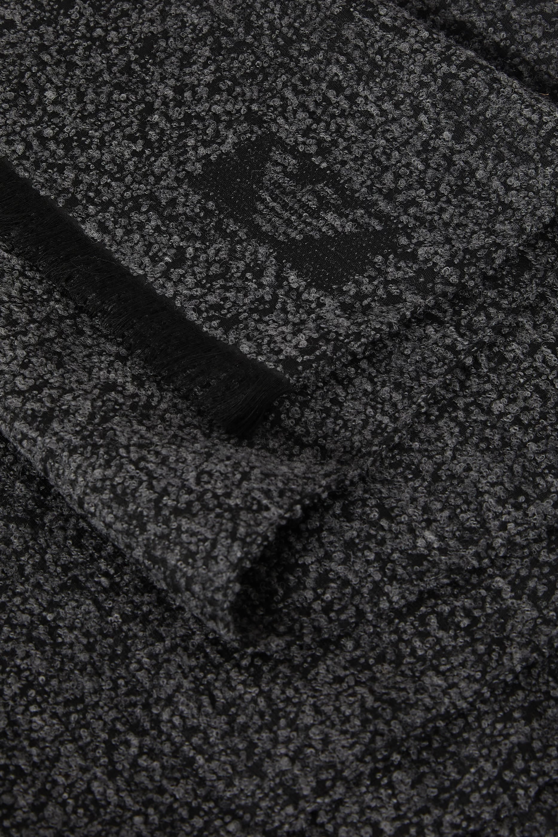 Logo Fringe Scarf