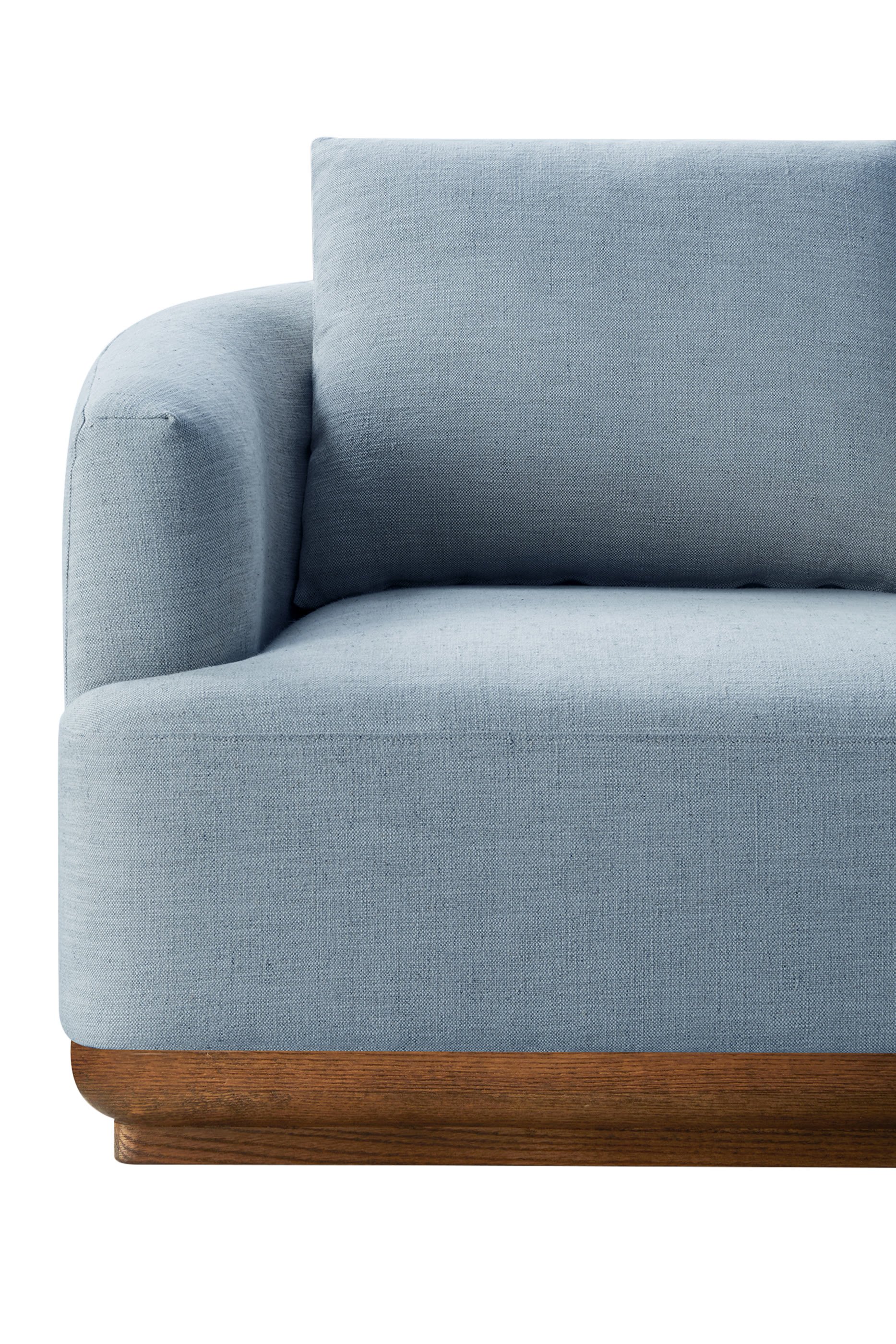 Scoop Swivel Armchair