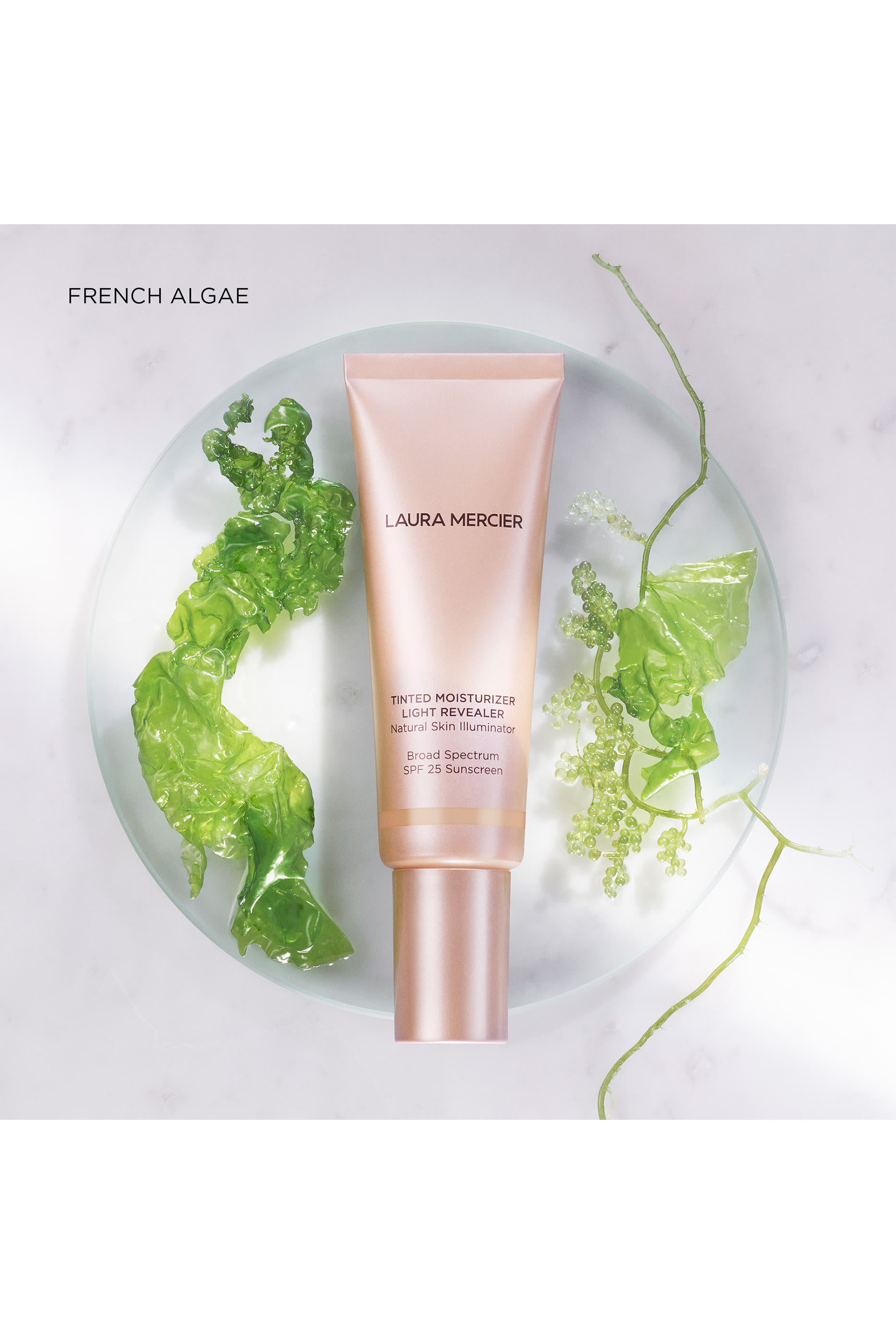 Light Revealer Tinted Moisturizer