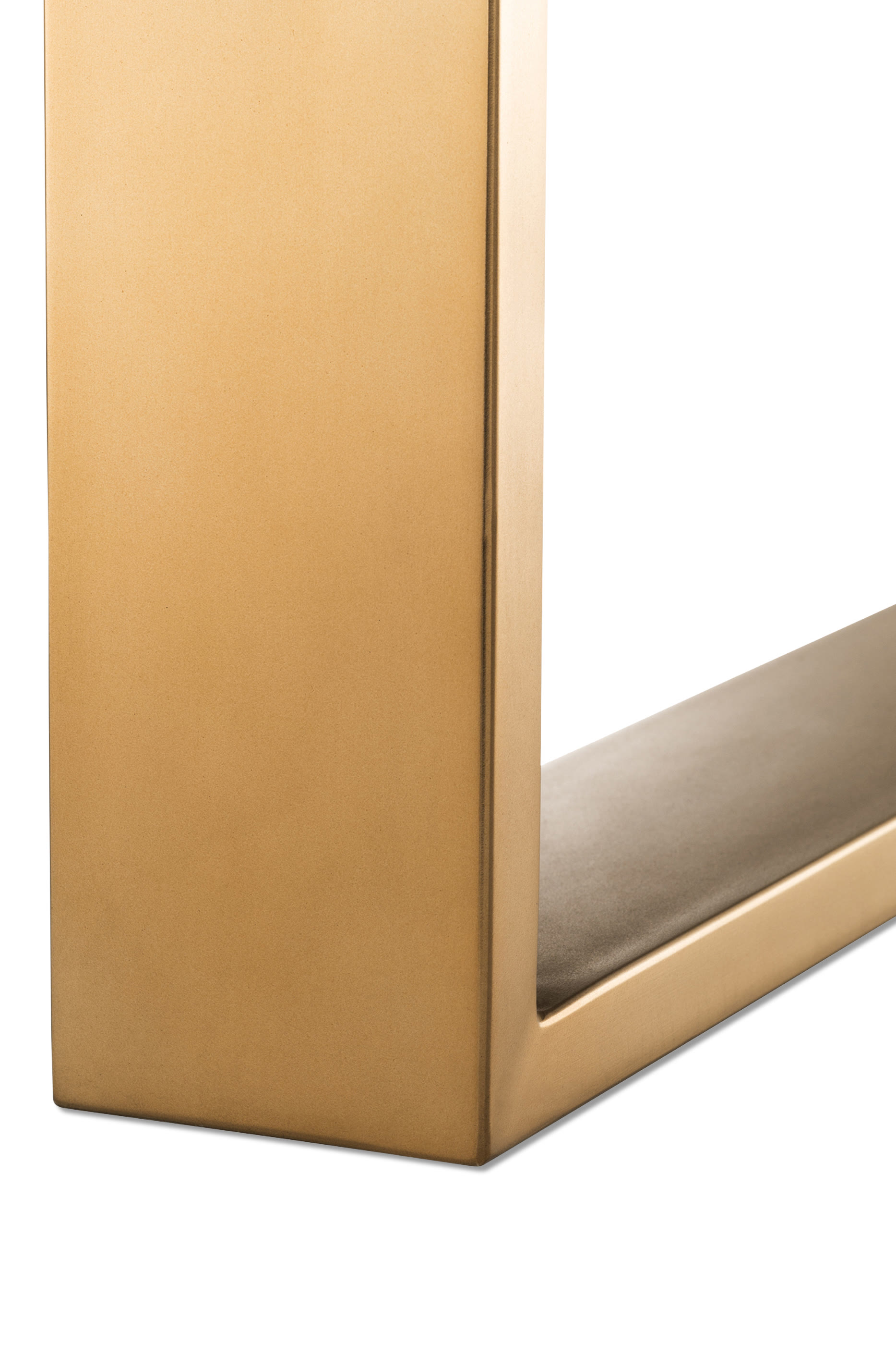 Melchior Dining Table