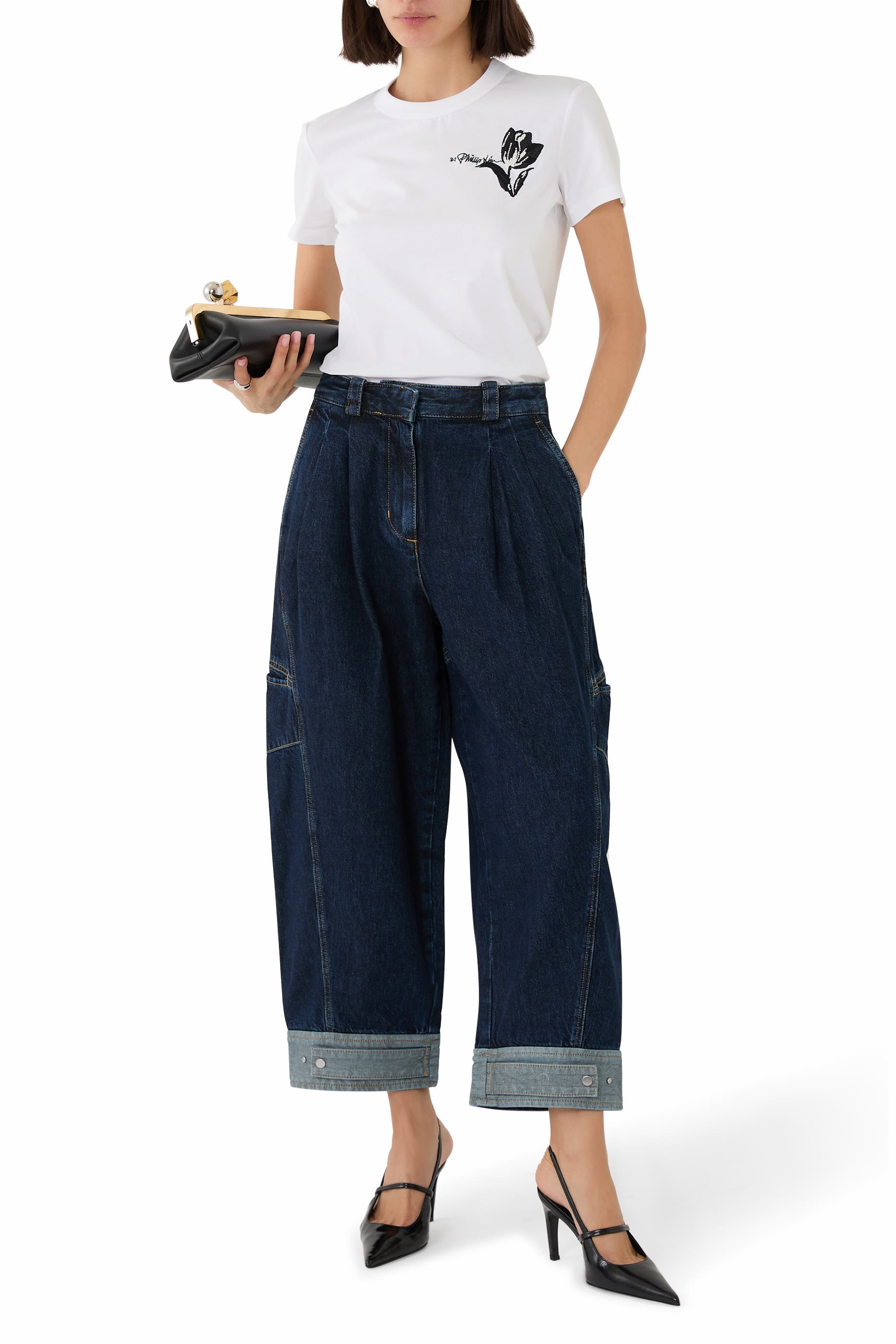 Curved Wide Leg Cropped Jeans