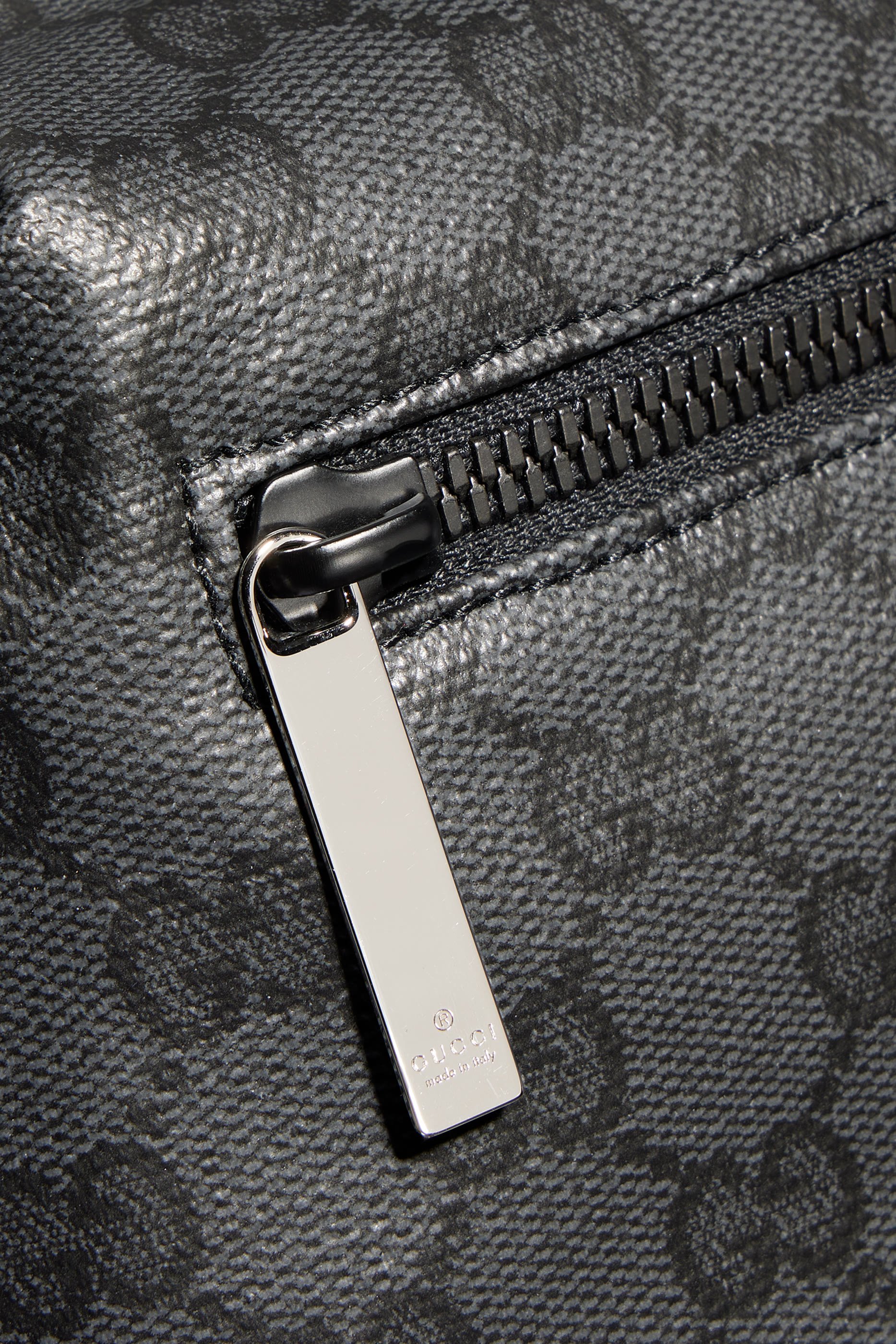 Essence Classic Medium Backpack 