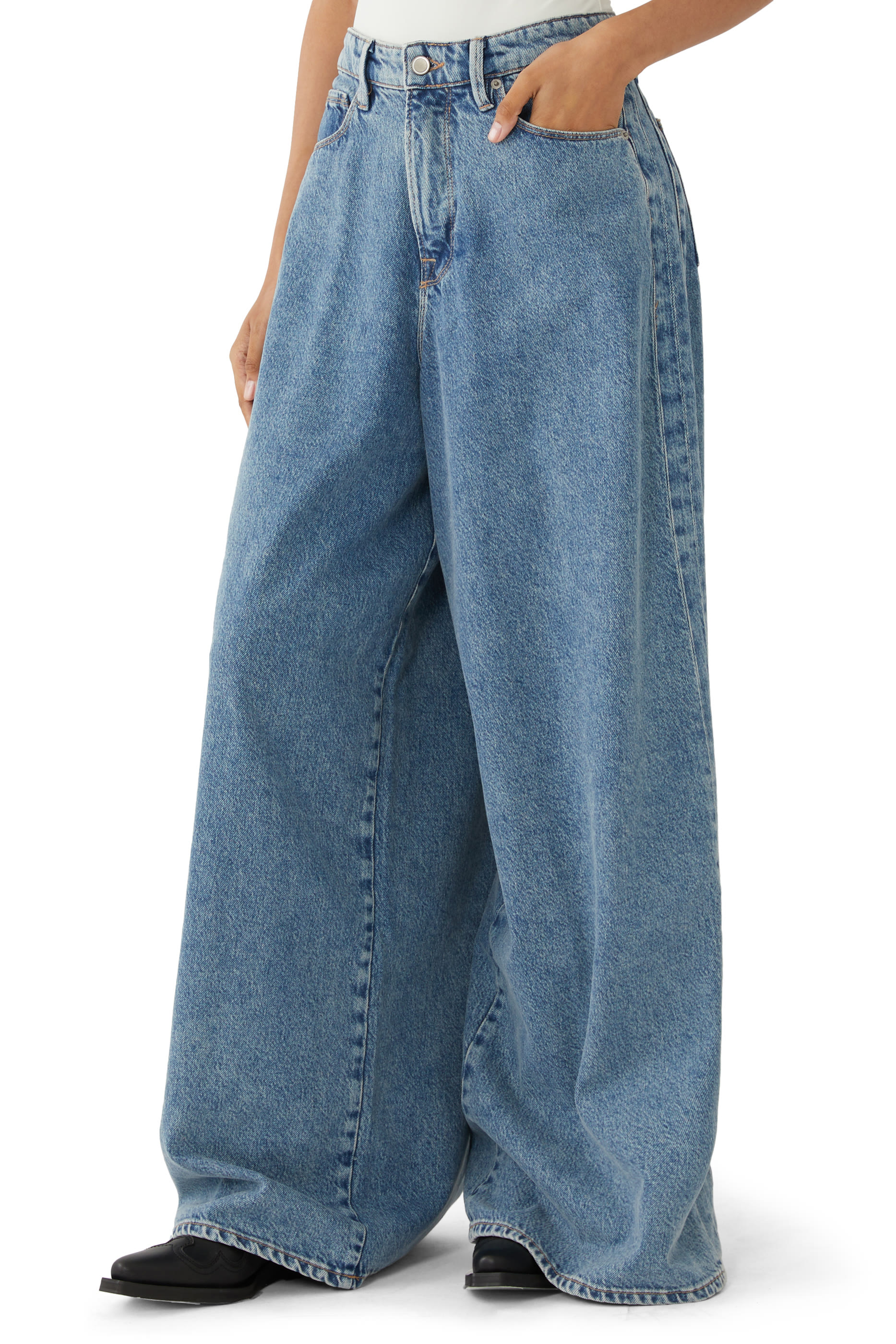 Paneled Wide Leg Jeans