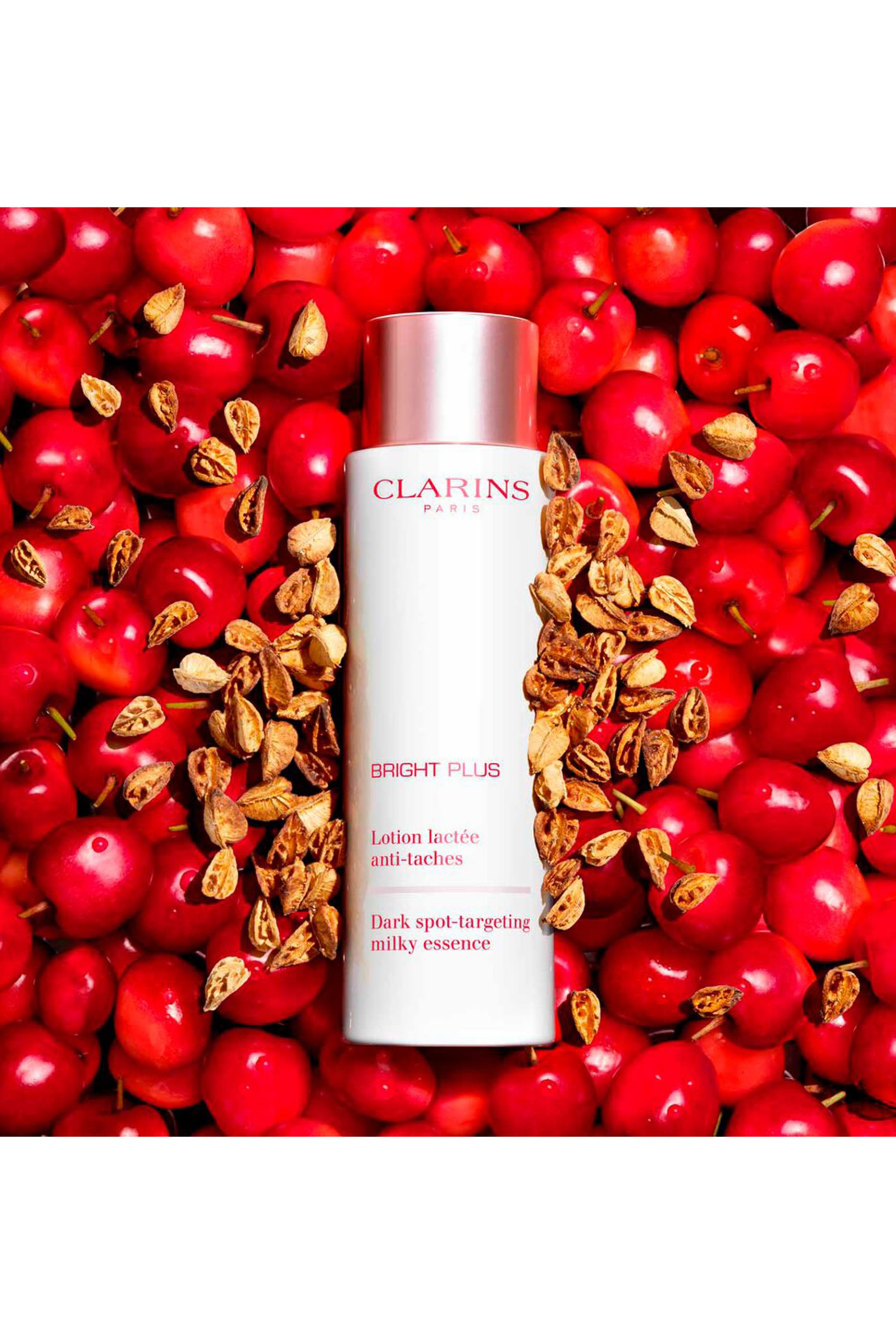 Clarins Bright Plus Milky Essence
