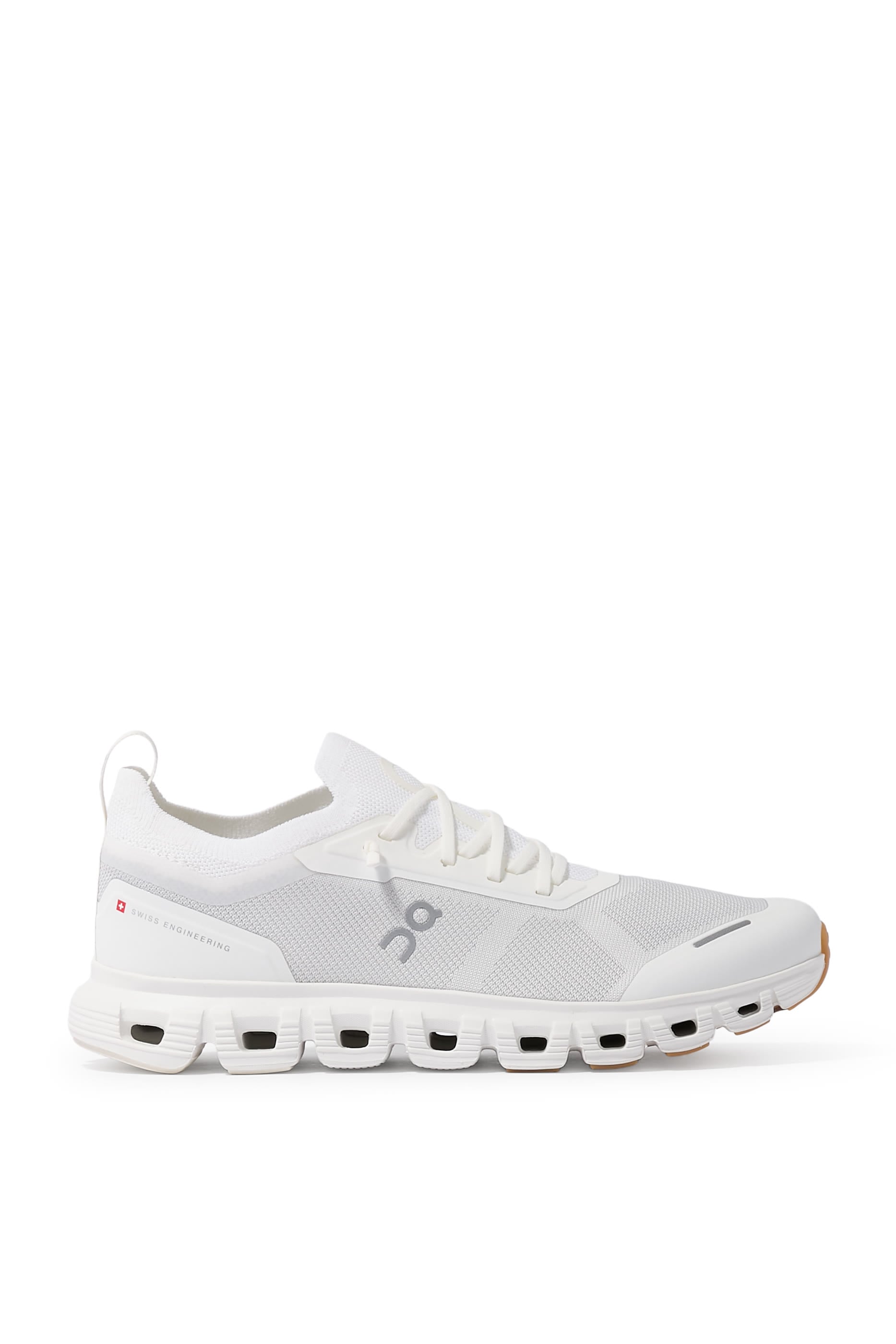 Women&rsquo;s Cloud 6 Versa Sneakers