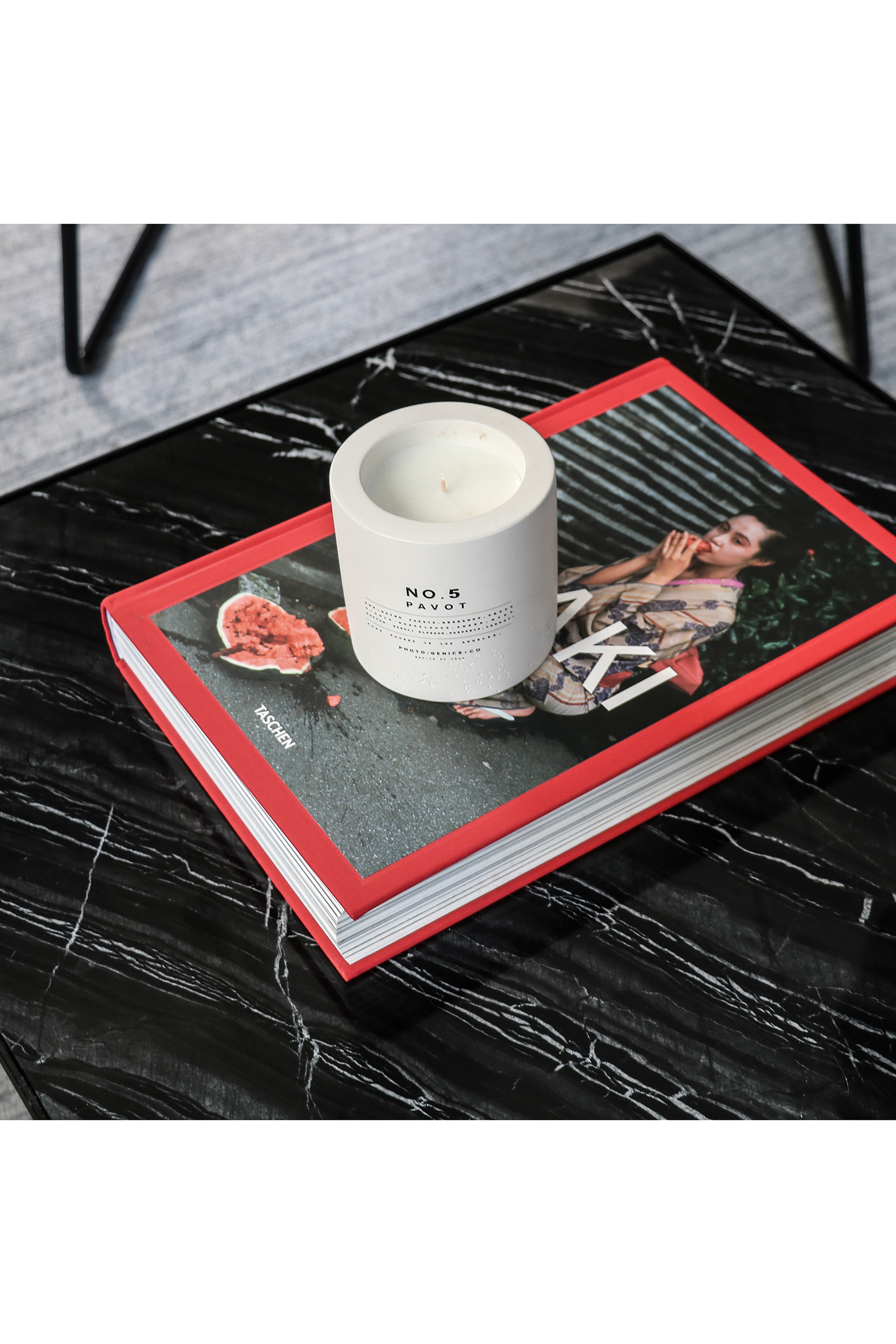 5 Concrete Candle (Pavot)