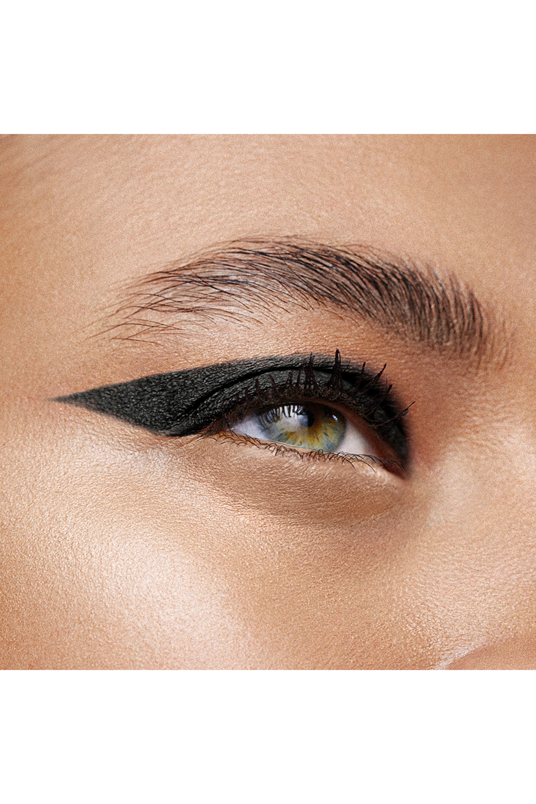 Aqua Resist Smokey Shadow