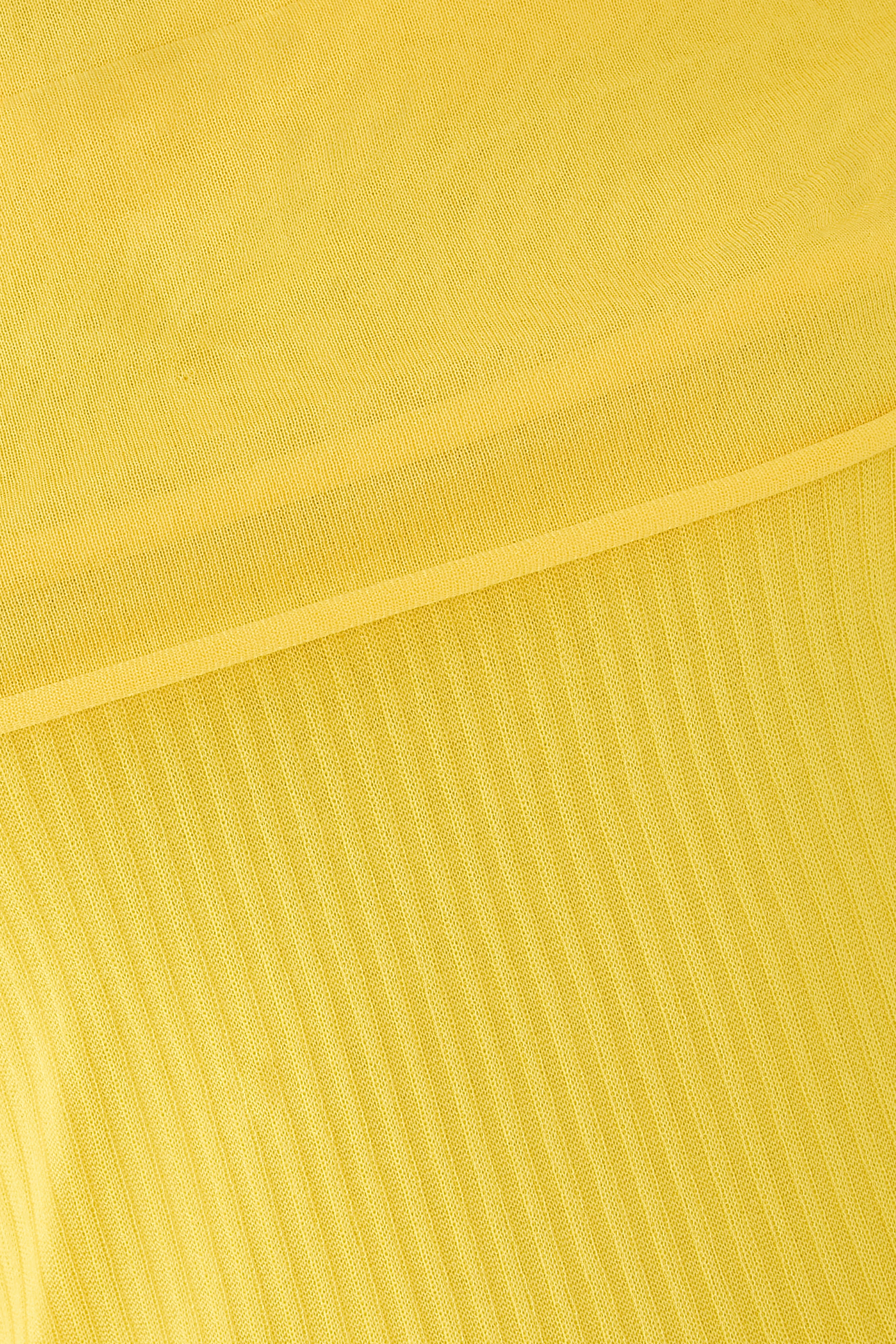 Laurelle Off Shoulder Maxi Dress