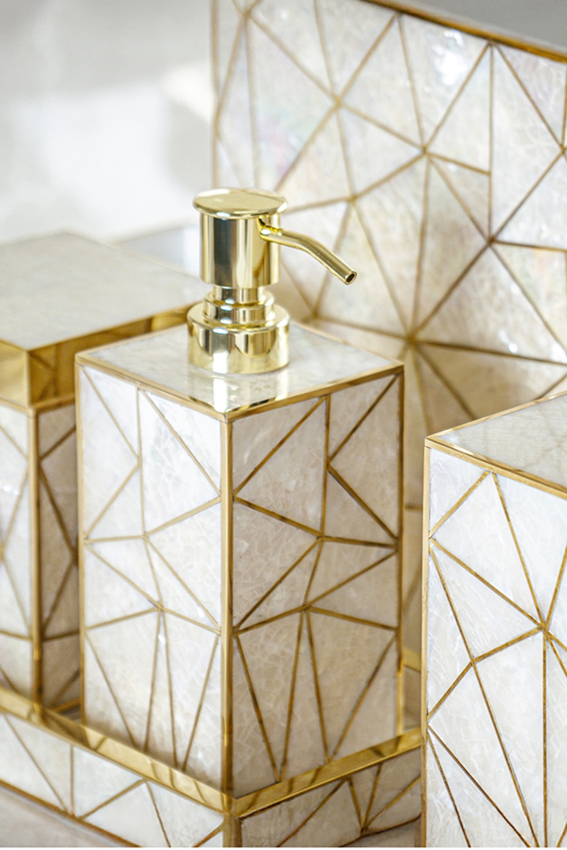 Crackled Mop Shell Vanity Tray