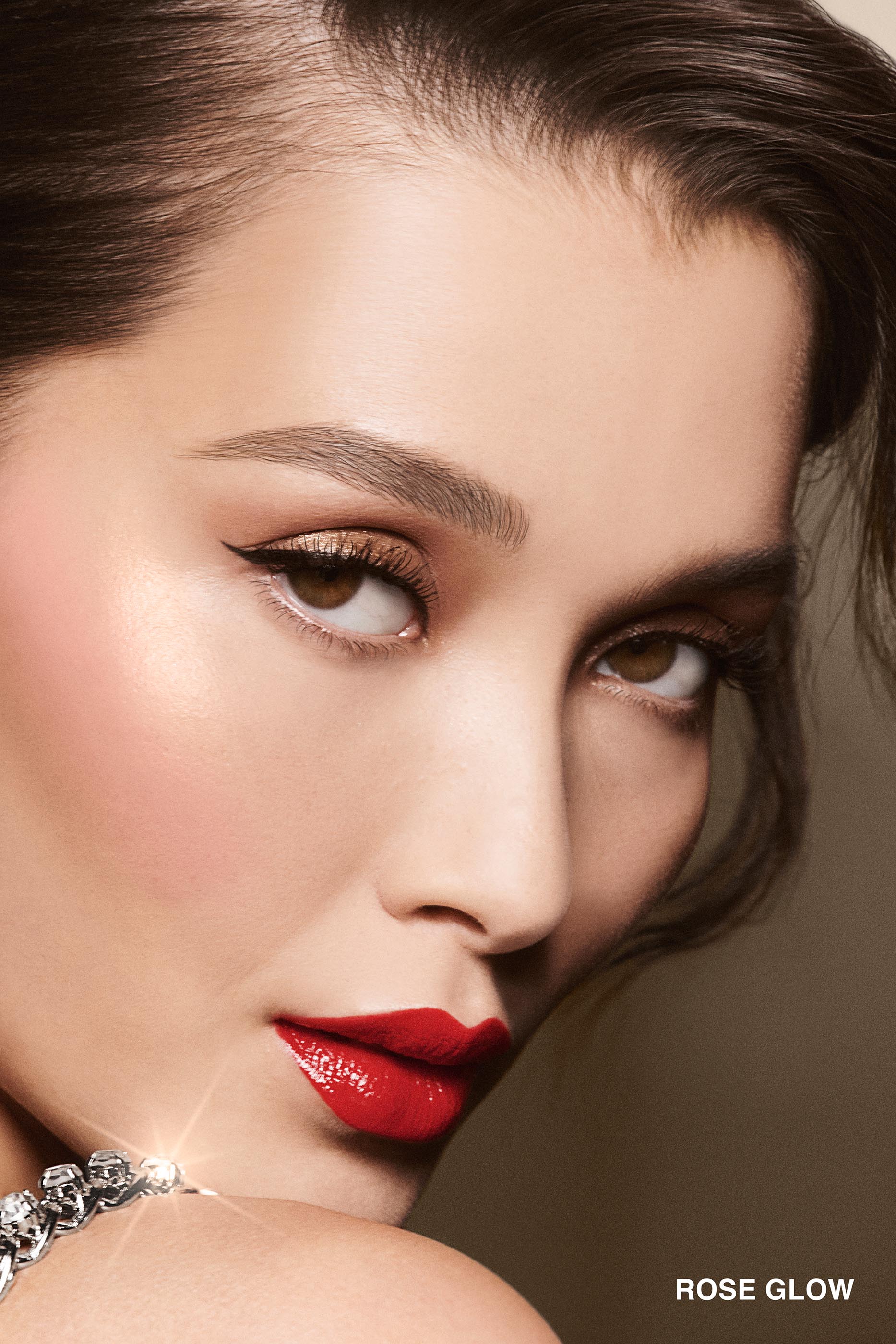 Luxe Cheek and Highlighting Palette Dynamite