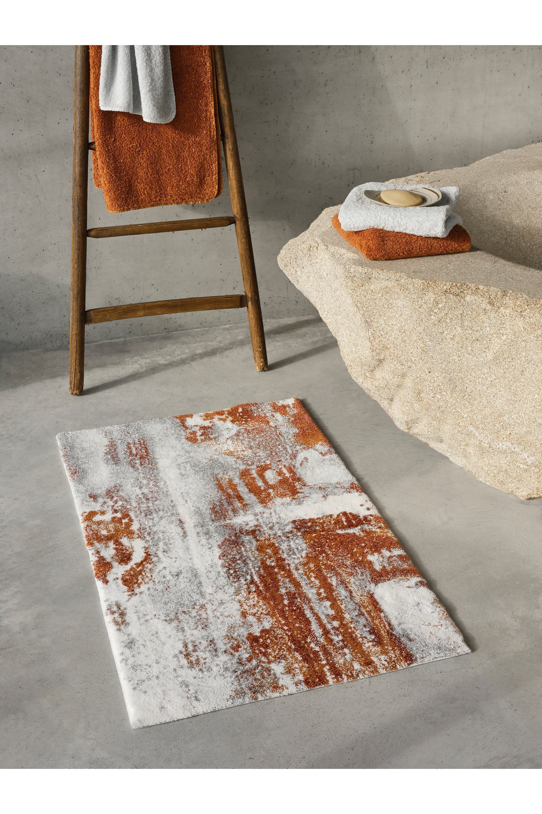 Sparks Bath Rug