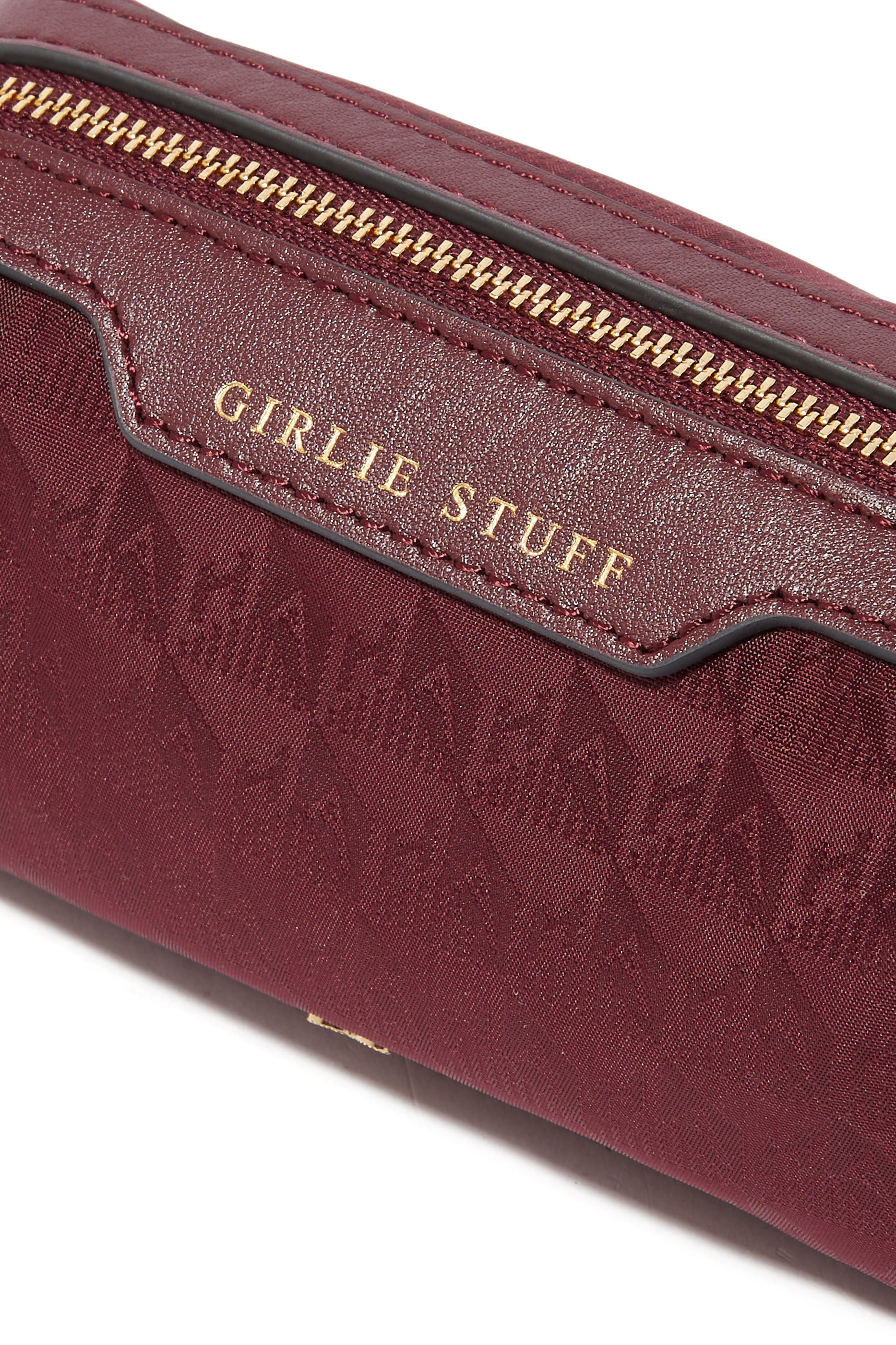 Logo Girlie Stuff Pouch