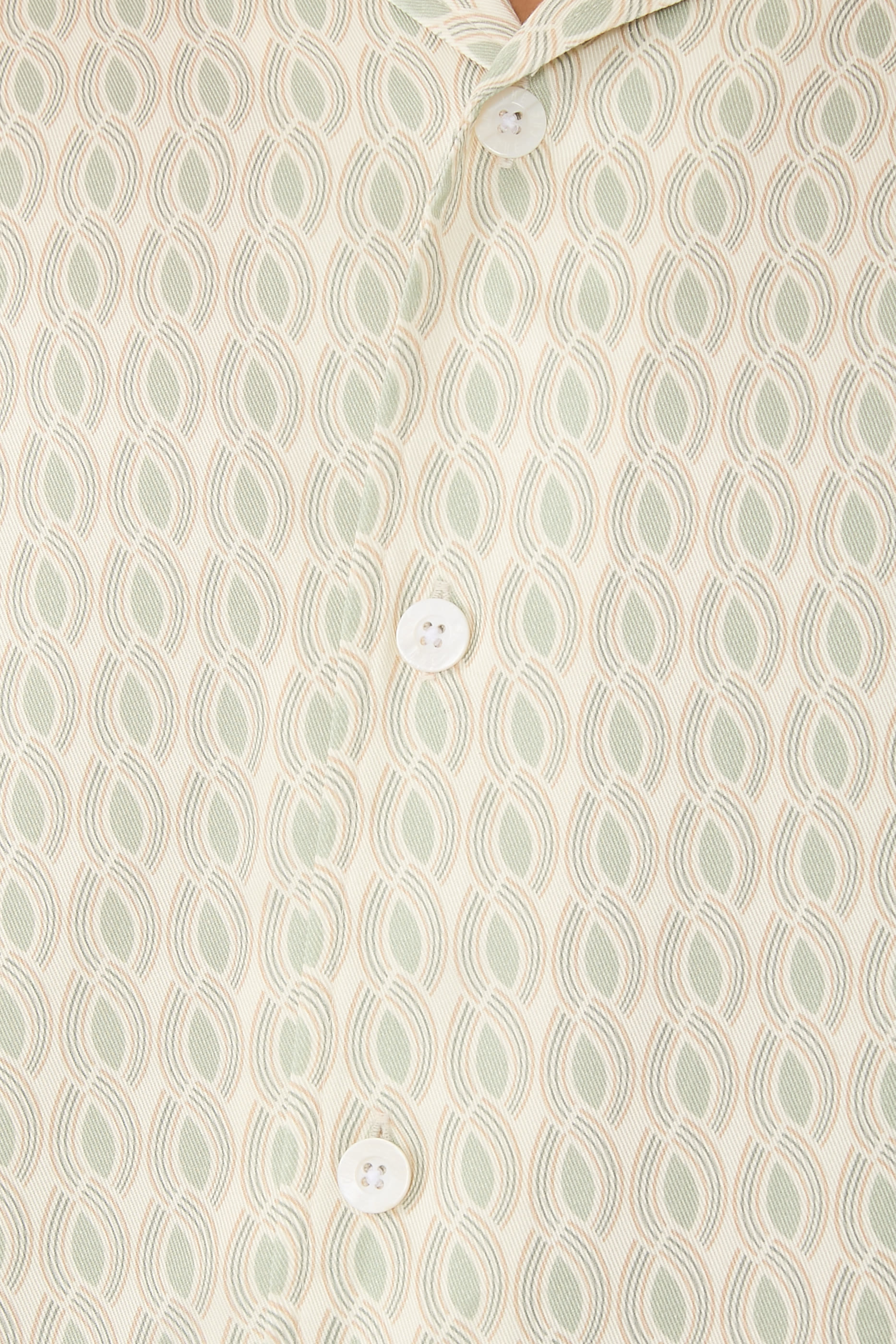 Heart Emblem Long Sleeves Shirt